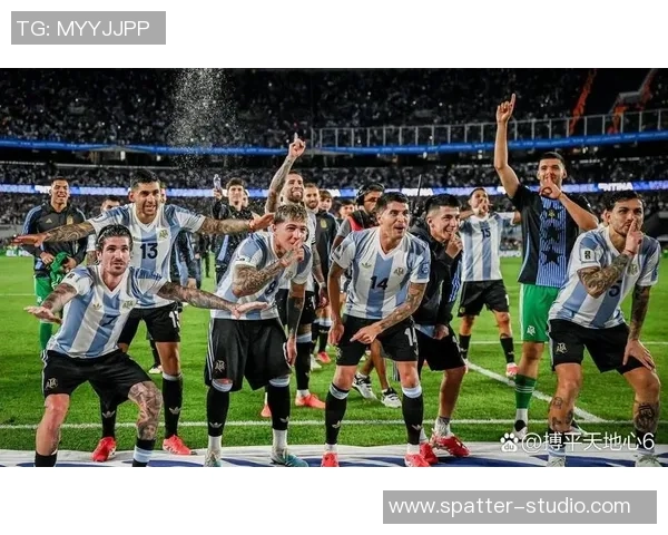 全球顶尖足球明星与他们所属的传奇足球队的精彩故事