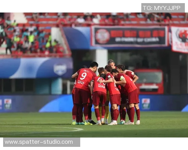 巴西足球明星齐聚中国进行高水平训练提升本土足球水平